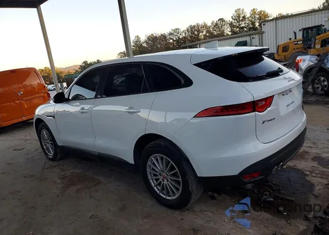 2017 Jaguar F-Pace z USA, uszkodzony, nr VIN SADCS2BN8HA094666